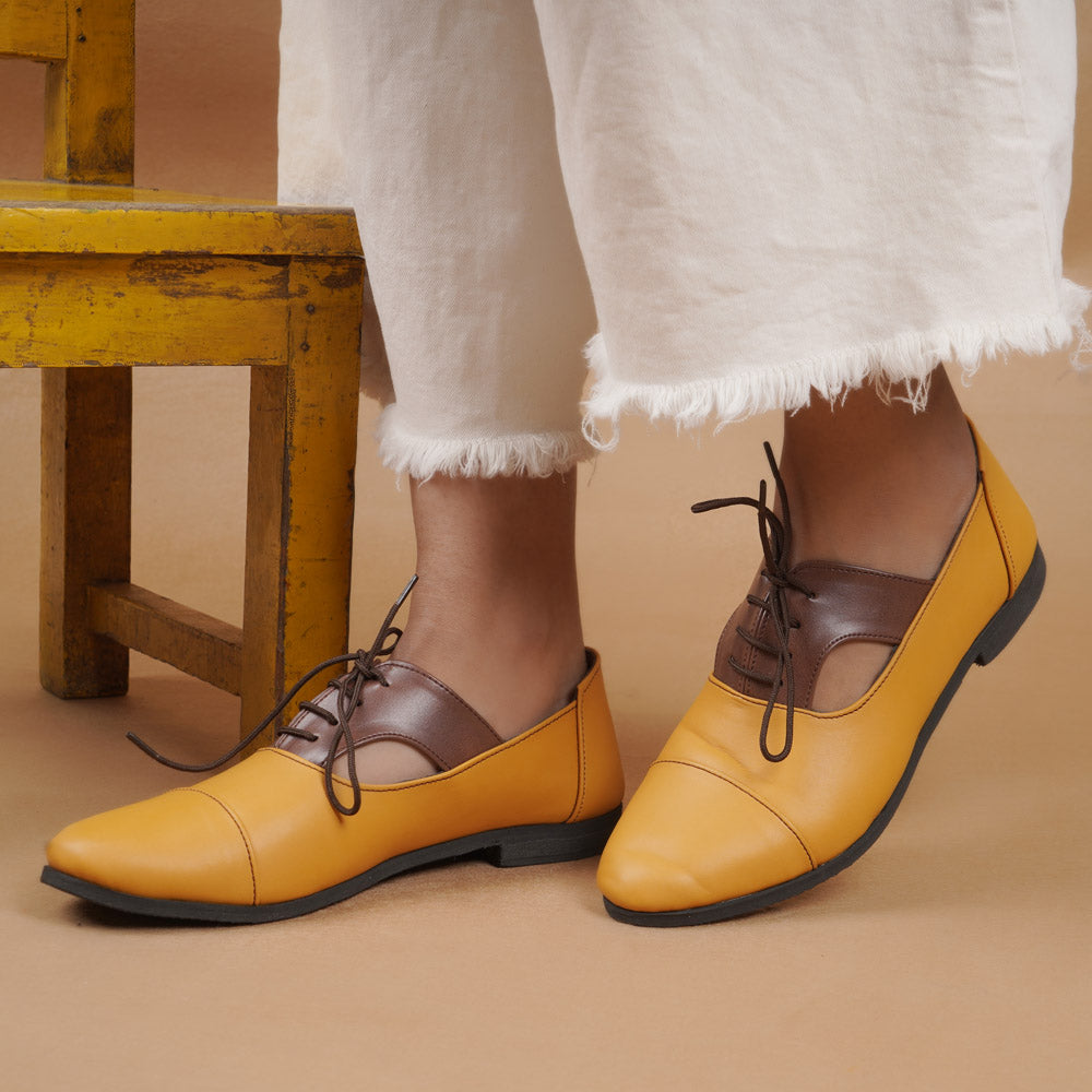 YELLOW CUT OUT SHOE