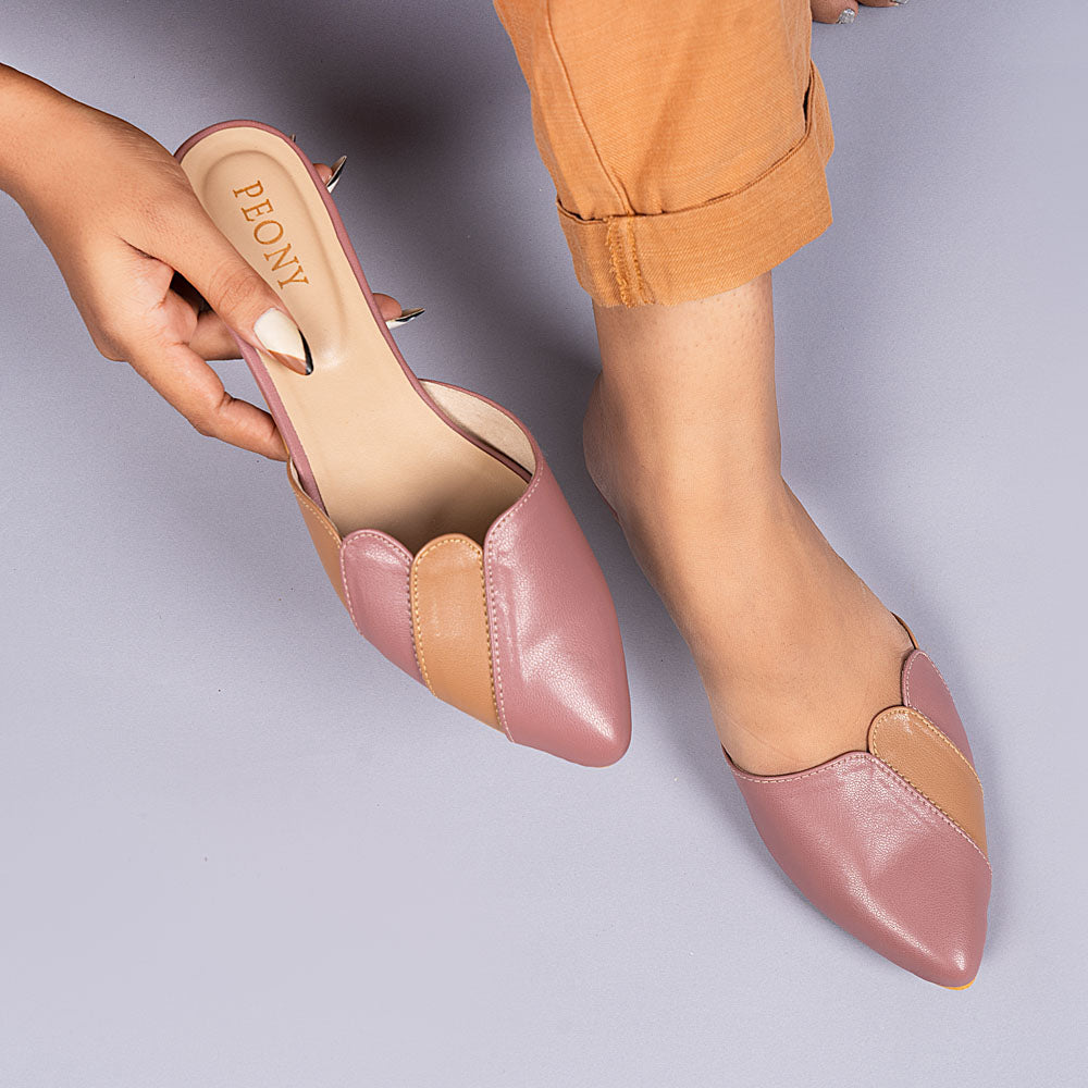 NUDE PINK SCALLOPED MULE