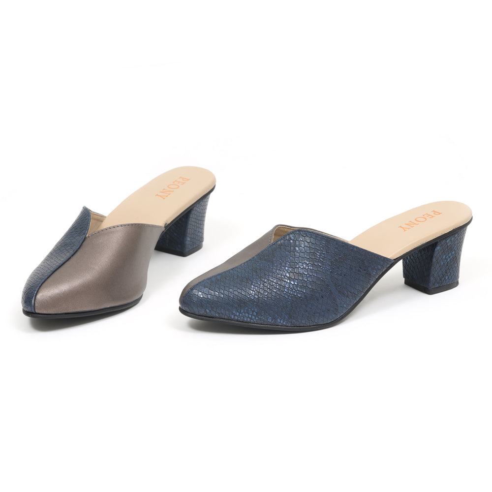 METALLIC SILVER AND BLUE SNAKE TEXTURE MULES